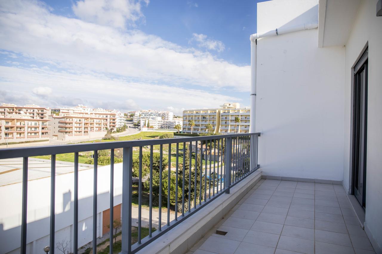 B04 - Luxury 2 Bed W Terrace Pool Apartment Lagos Ngoại thất bức ảnh